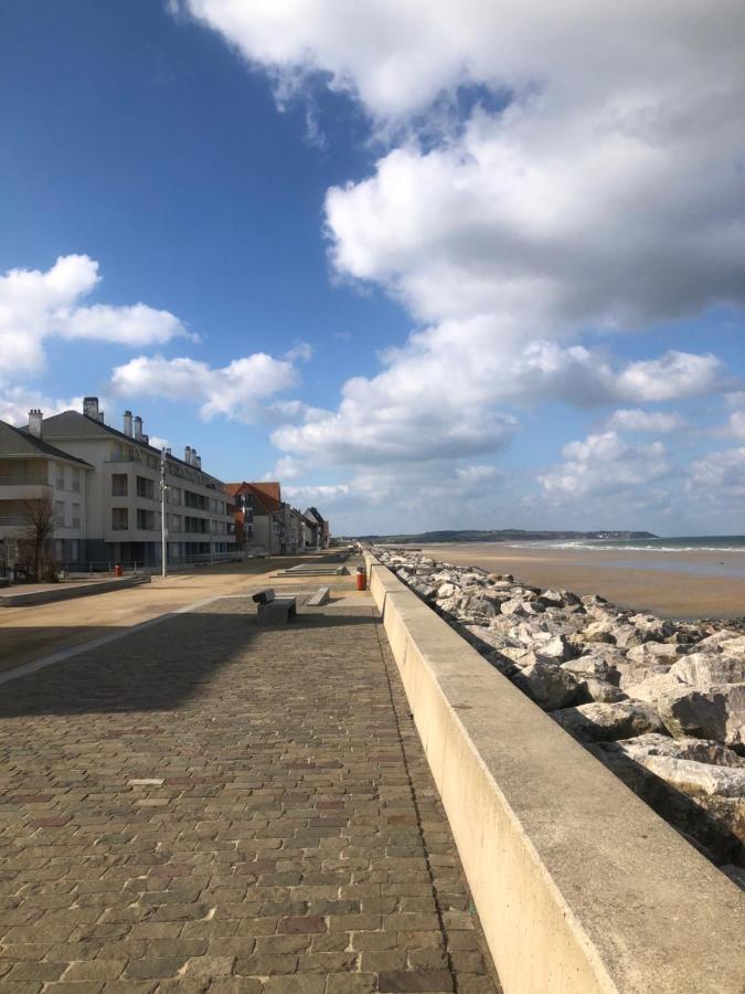Ferienwohnung Au Coeur Du Senechal Marquise Exterior foto