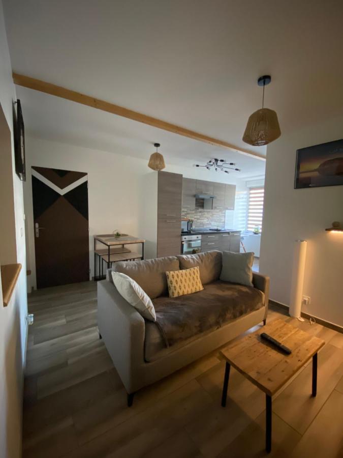 Ferienwohnung Au Coeur Du Senechal Marquise Exterior foto
